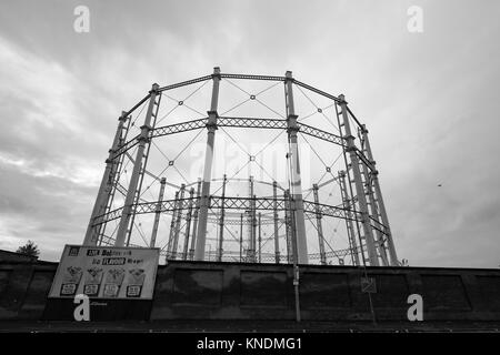 Alte Gaswerk Skelette der Rahmen Manchester Stockfoto