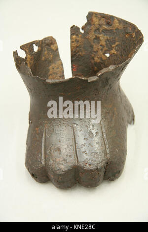 Handschuh für die rechte Hand, von der Burg Tannenberg MET sfsb 29.150.108 (5-22-07) s1 23158 Stockfoto