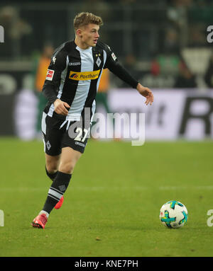 Mönchengladbach, Deutschland, 9. Dezember 2017, Bundesliga, Spieltag 15, Borussia Mönchengladbach vs FC Schalke 04: Mickael Cuisance (Mönchengladbach) Stockfoto