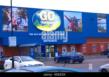 Gehen Sie ins Freie, Colindale Retail Park, Edgeware Road, London, Vereinigtes Königreich Stockfoto