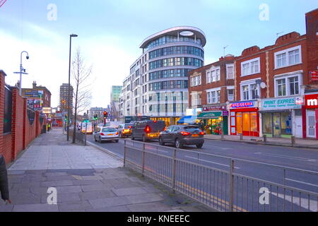 Colindale High Street, Edgeware Road, London, England, Vereinigtes Königreich Stockfoto