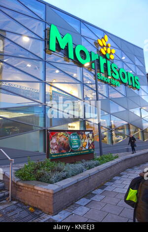 Morrisons Superstore in Colindale, Edgeware Road, London, Vereinigtes Königreich Stockfoto