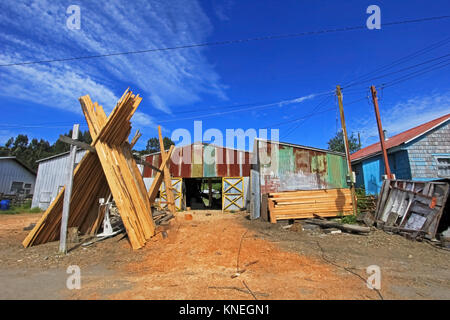 Gebäude Boote aus Holz von Hand aus Baumstämmen, Insel Chiloe, Chile Stockfoto