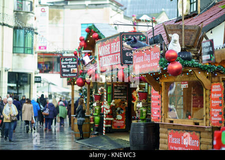 Weihnachten Stände im Stadtzentrum von Cardiff, Wales, Großbritannien Stockfoto