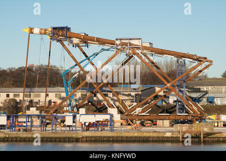 Offshore Wind Turbine Unterstützung bei Smulders Hadrian Hof auf der Tyne, Wallsend, North East England gebaut, Großbritannien Stockfoto