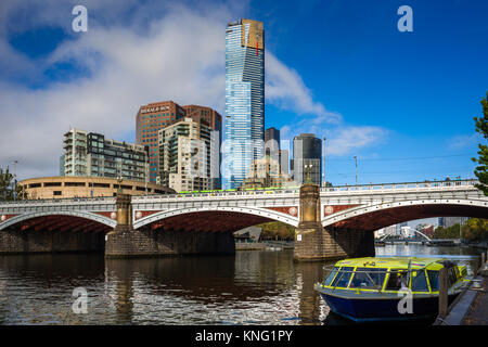 Fürsten Brücke über den Fluss Yarra, Stadtzentrum von Melbourne, Victoria, Australien. Stockfoto