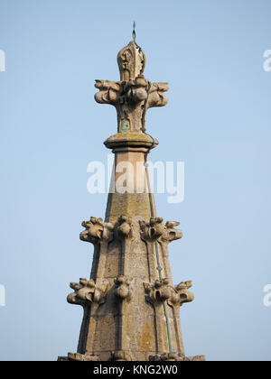 AUSSENBILD VOM DACH DES NORDQUERSCHNITTES WÄHREND DES FUSSWEGS ZUM LATERNENEINGANG, ELY CATHEDRAL, ELY, CAMBRIDGESHIRE Stockfoto