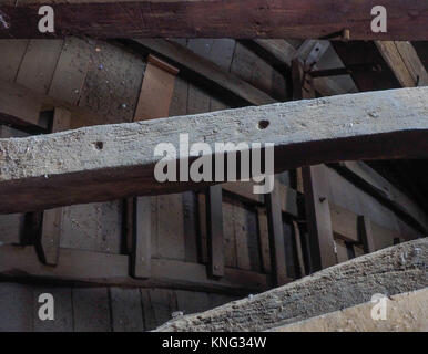 Interne UNTERSTÜTZUNG TIMBERS HINTER DEN KULISSEN DER LATERNE, achteckigen Turm, die Kathedrale von Ely, Ely, Cambridgeshire Stockfoto