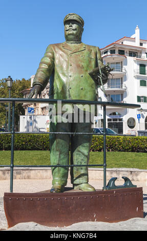 Cascais, Portugal - 14 August 2017: König Carlos l von Portugal Statue steht auf der Straße im Sommer Tag Stockfoto
