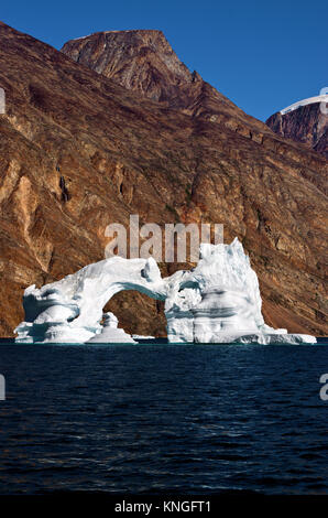 Eisberg in Scoresby-sund, Grönland, Sommer 2017 Stockfoto