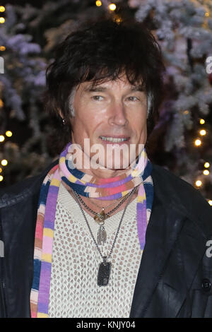 Rom, Italien. 12 Dez, 2017. Rom, Cinecittà Studios, super Weihnachten Film Premiere. Im Bild: Ronn Moss Credit: Unabhängige Fotoagentur/Alamy leben Nachrichten Stockfoto