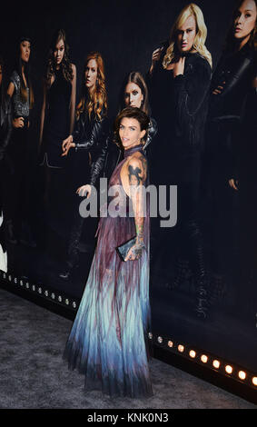 Los Angeles, USA. 12 Dez, 2017. Ruby Rose029 besucht die Premiere von Universal Pictures'' Pitch Perfekt 3' bei Dolby Theater am Dezember 12, 2017 in Hollywood, California Credit: Tsuni/USA/Alamy leben Nachrichten Stockfoto