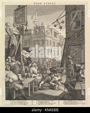 Dieser 1751 erschienene Druck „Beer Street“ von William Hogarth zeigt soziale und wirtschaftliche Szenen Londons und veranschaulicht das urbane Leben des 18. Jahrhunderts. Stockfoto