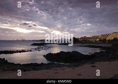 Sonnenuntergang auf Lanzarote, Kanarische Inseln, Spanien Stockfoto