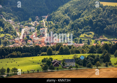 Aerian Blick von Lillenstein von Dorf Königstein, Hessen, Deutschland Stockfoto