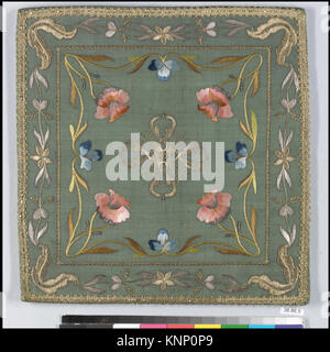 Dieser Burse von MET DP2845 38.86.5 226318 ist ein zeremonielles Textil mit traditioneller Stickerei und Design, das in religiösen Praktiken verwendet und historisch erhalten wurde. Stockfoto