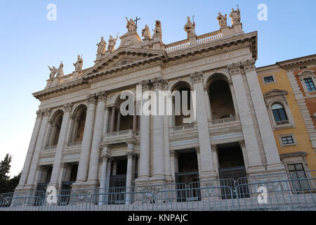 Die Basilika San Giovanni in Laterano Fassade. Rom, Italien. Stockfoto