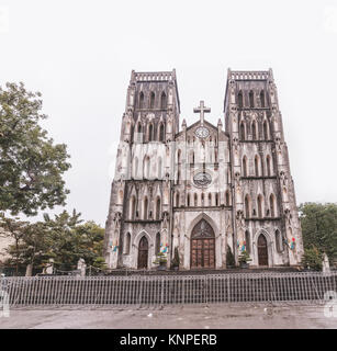 HANOI, VIETNAM - März 08., 2017. St Joseph's Cathedral in Ha Noi, Vietnam. Stockfoto