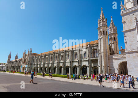 Mosterio dos Jeronimos Architektur Ziel Sightseeing Außen an heißen Sommertag im August 2017 Stockfoto