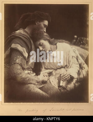 Ein Buch mit Alfred Tennysons „Idylls of the King“ und anderen Gedichten, das gedruckte Texte, Bindungen und illustrierte Seiten zeigt. Stockfoto