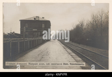 Astapovo Bahnhof, auf der rechten Seite ist das Haus, in dem Lew Nikolajewitsch (Tolstoi) MET DP 238938 294322 gestorben Stockfoto