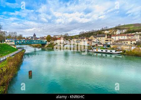 Champagne Weinberge im Dorf Mareuil sur Ay, Epernay, Marne, Champagne, Frankreich Stockfoto