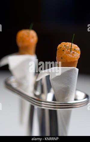 Koch Thomas Keller in seinem Restaurant "Pro" im Time Warner Building in New York, mit Blick auf Colombus Kreis Stockfoto