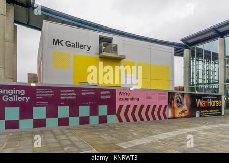 Front von MK Galerie, eine zeitgenössische bildende Kunst Galerie hosting Ausstellungen und Workshops; während 2017 für Ausbau- und Renovierungsarbeiten geschlossen. Stockfoto