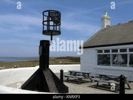 Millennium Leuchtfeuer an Land's End, Penwith Halbinsel, Cornwall, England, Großbritannien Stockfoto