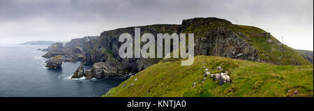 Einen Panoramablick auf die Mizen, auf den wilden Atlantik, südlichen Irland Stockfoto