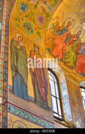 Decke und Wand Fresken, Kirche auf den Heiland auf Blut, UNESCO-Weltkulturerbe, St. Petersburg, Russland Stockfoto