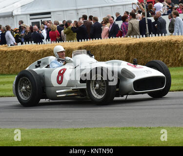 Sir Stirling Moss, Mercedes-Benz W196, Goodwood Festival of Speed, 2014, 2014, Motorsport, Cars, Festival of Speed, Goodwood, Goodwood FOS, Goodwood Stockfoto