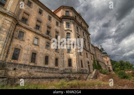 Chotesov Abtei - umfangreichen Komplex eines ehemaligen Prämonstratenser Kloster aus dem 13. Jahrhundert, Tschechische Republik Stockfoto