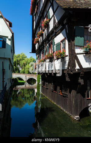 Hotel Schiefes Haus Ulm Sehenswürdigkeiten Deutschland Ferienhaus Haus am Wasser Stockfoto