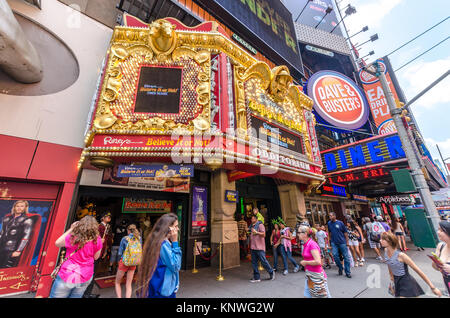 NEW YORK - May 22: Ripley's Museum an der 42nd Street am 22. Juli 2014 in New York City. 42Nd Street ist einer der wichtigsten Ost-West-Straße für seine Theater bekannt Stockfoto