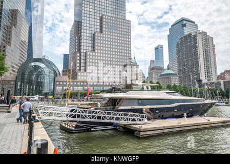 NEW YORK CITY - 13. Juli: Blick auf Brookfield am 13. Juli 2015 in New York. Brookfield Hotel ist ein Komplex von Bürogebäuden über West entfernt Stockfoto