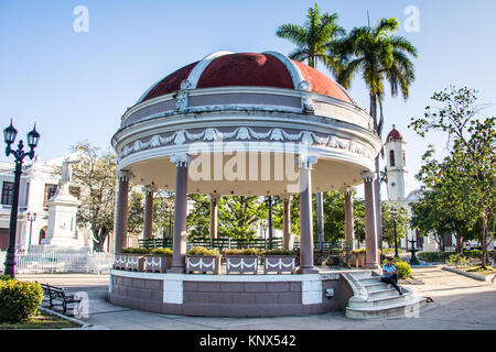 Pavillon, Parque José Martí, historisches Stadtzentrum, Cienfuegos, Kuba Stockfoto