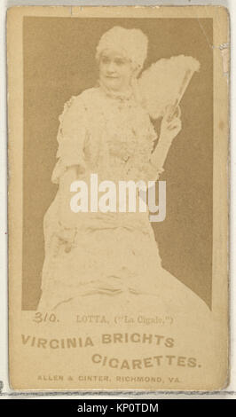 Zigarettenkarte zum Sammeln mit Schauspielerin Lotta, La Cigale, Teil der Serie Schauspieler und Schauspielerinnen für Virginia Brights Zigaretten, zeigt Kostüm, Porträt und Frisur. Stockfoto
