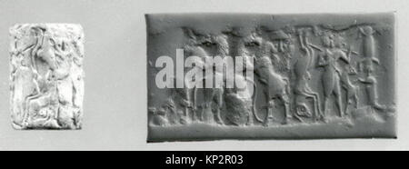Ein Zylindersiegel und sein moderner Eindruck aus der MET-Kollektion, der einen Bullenmann, einen bärtigen Helden und einen Löwenwettbewerb darstellt und antike mesopotamische Kunst und narratives Design veranschaulicht. Stockfoto