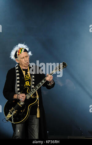 Schweiz, Zürich - 20. September 2017. Die Rolling Stones, Die legendäre englische Band, führt ein Live Konzert im Stadion Letzigrund in Zürich. Hier Gitarrist Keith Richards wird gesehen, live auf der Bühne. (Foto: Gonzales Foto/Tilman Jentzsch). Stockfoto