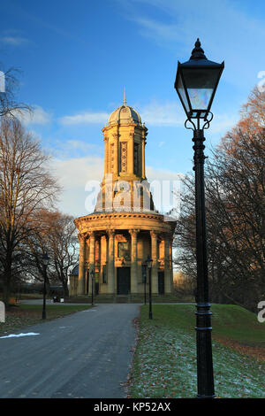 Vereinigte Reformierte Kirche auf die Victoria Road, in der zum UNESCO-Weltkulturerbe von Saltaire, West Yorkshire, UK Stockfoto