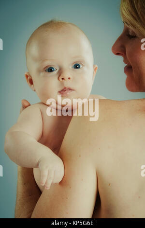 Mutter Mit Baby - Mutter mit baby Stockfoto