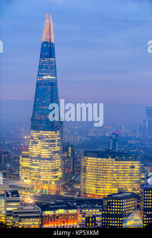 LONDON, UK, 28. Januar 2017: London und Shard, das höchste Gebäude der Stadt. Stockfoto