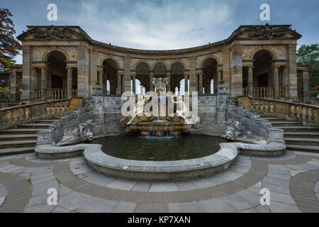 Loggia an der Hever Castle in der Nähe von Edenbridge, dem Sitz der Familie Boleyn, Kent, Vereinigtes Königreich Stockfoto