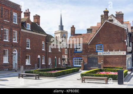 Der hl. Jungfrau Maria Kirche, Turm, Glocke, High Street, Baldock, Hertfordshire, England, Vereinigtes Königreich Stockfoto