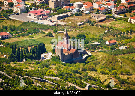 Kloster in Komiza Luftbild Stockfoto