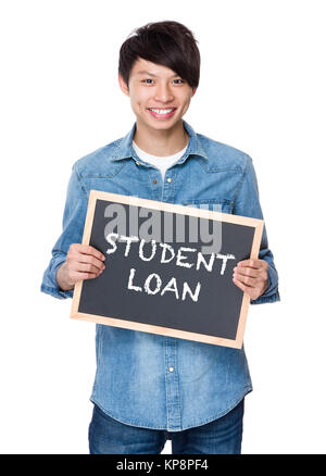 Asiatische junge Mann mit Schwarzen Brettes angezeigt Phrase der Student Loan Stockfoto