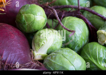 Frischer Rosenkohl Stockfoto