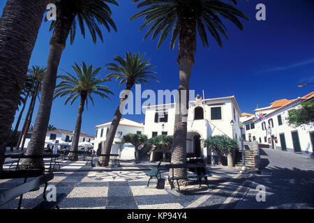 Das Dorf auf der Insel von Porto Santo ot die Madeira Inseln im Atlantischen Ozean von Portugal. Stockfoto