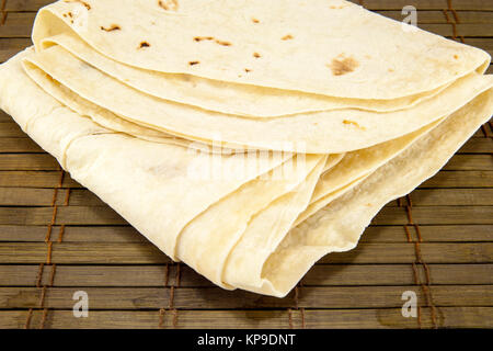 Pita-Brot, isoliert Stockfoto